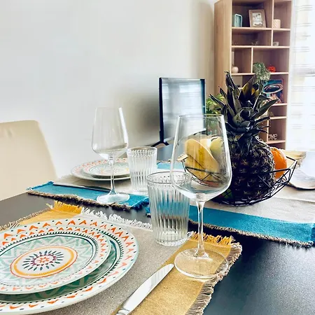апартамент Flowers Apartment Varna